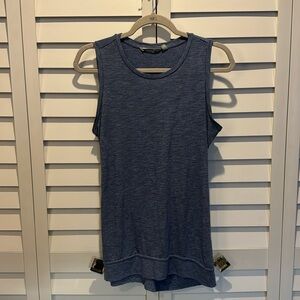Athleta Pre loved Knot cut out back Top sleeveless in blue, size Small.